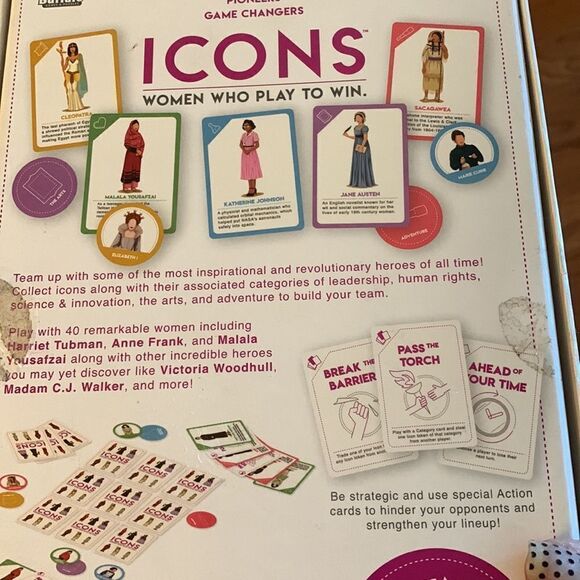 Family Card Game: ICONS women who play to win - Picture 6 of 6